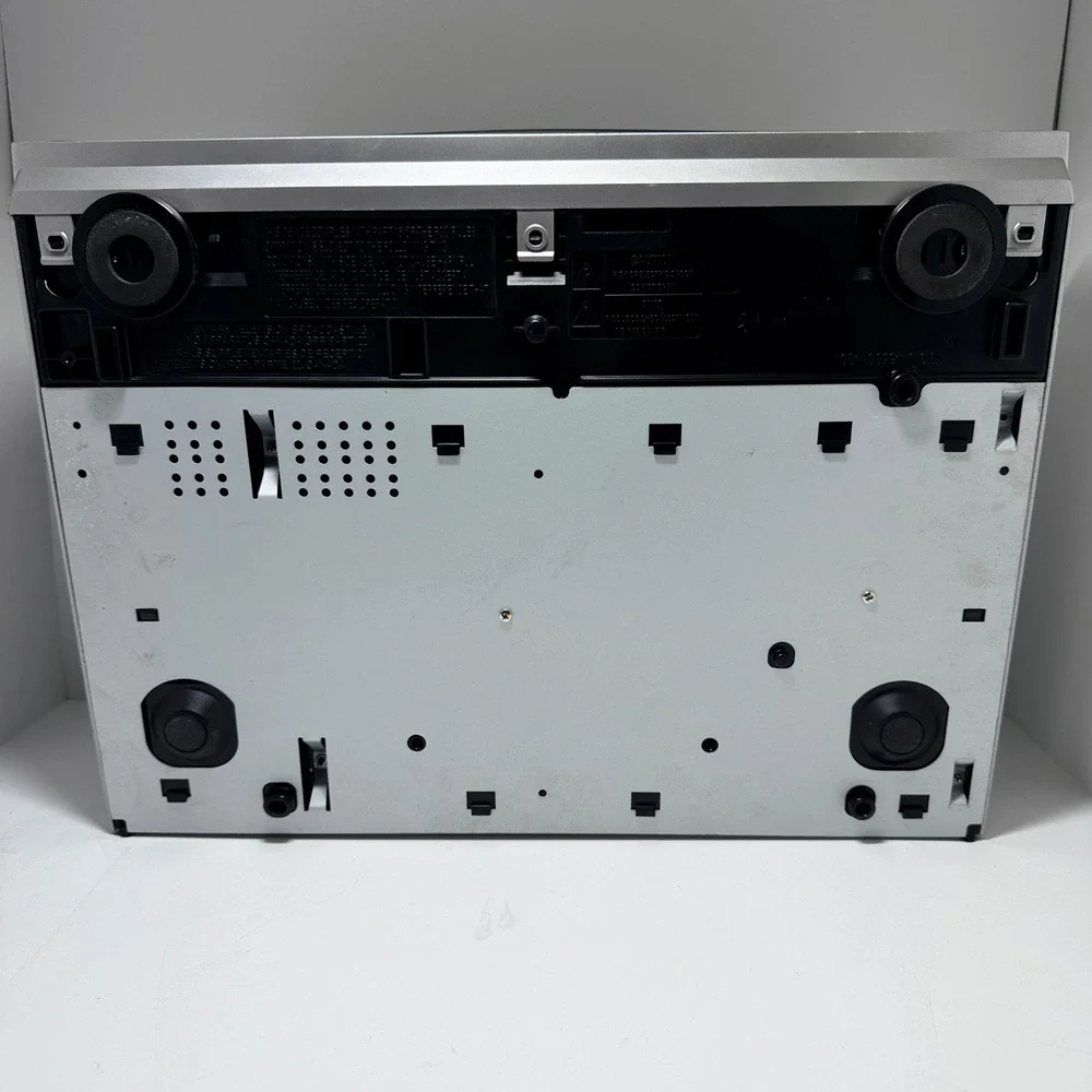 Sony SLV-D100 DVD VCR Combo Player Hi-Fi Stereo Silver Video Cassette Recorder